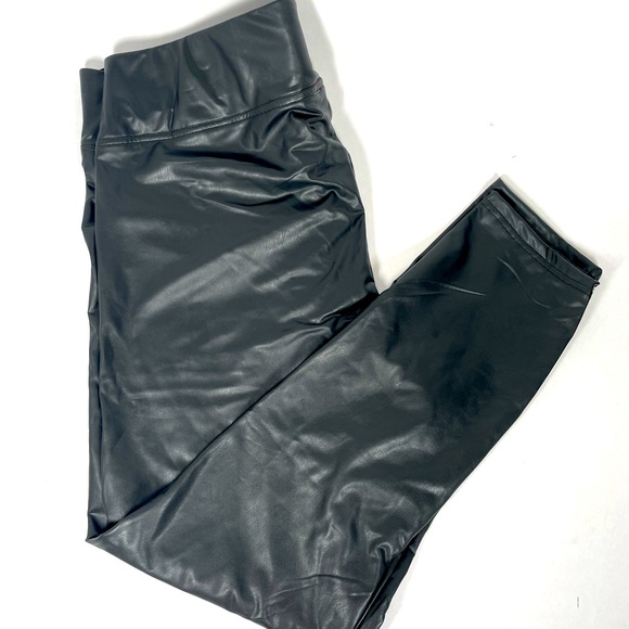 Black Faux Leather Leggings Size 2X - Picture 1 of 4